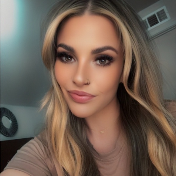 hnicole67